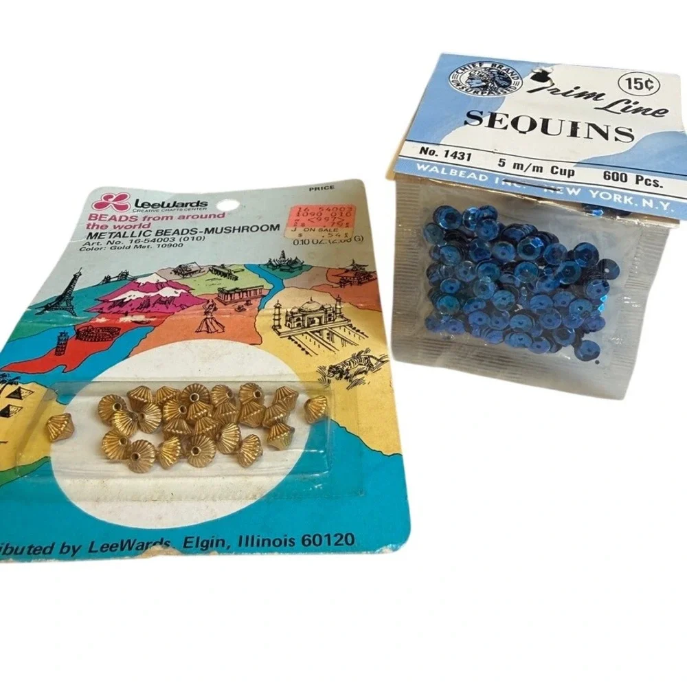 Vintage LeeWards‎ Beads & Sequins Craft Lot Multicolor Supplies Mushroom Beads